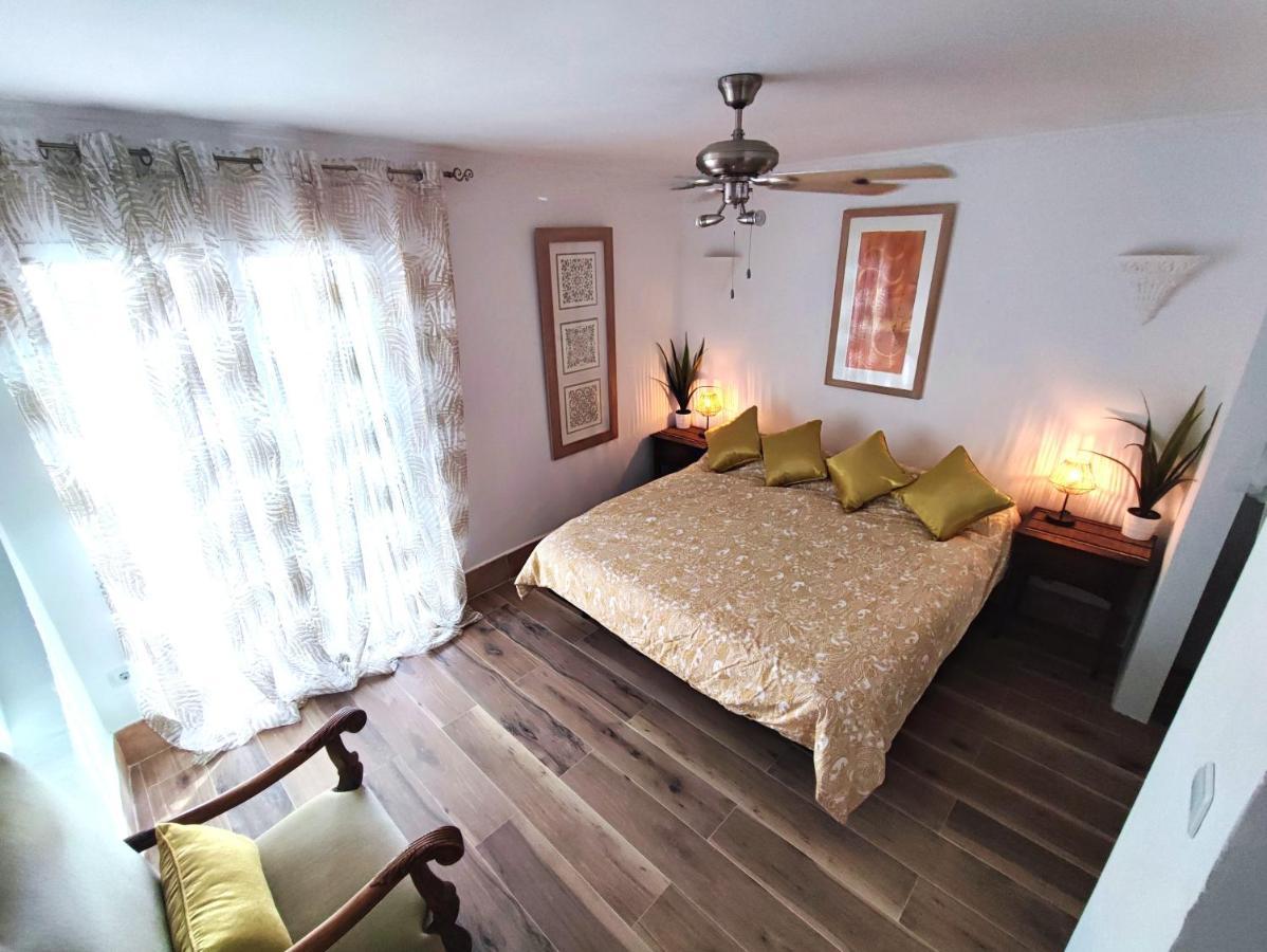 Cortijo Pennymaria Poolside Apartment Near Montefrio With Stunning Views Zewnętrze zdjęcie