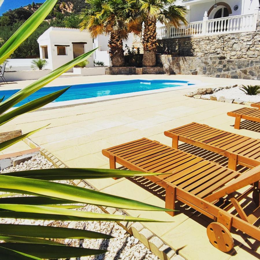 Cortijo Pennymaria Poolside Apartment Near Montefrio With Stunning Views Zewnętrze zdjęcie