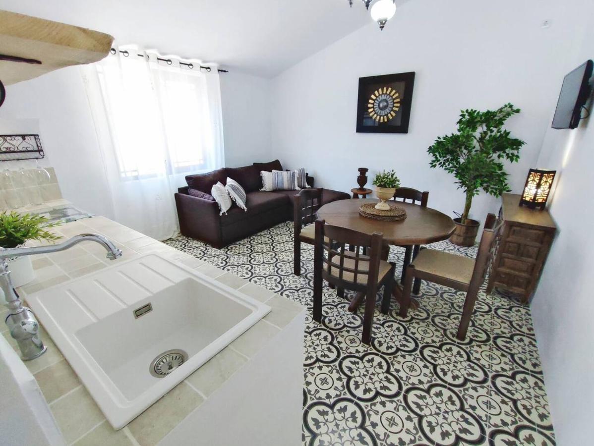 Cortijo Pennymaria Poolside Apartment Near Montefrio With Stunning Views Zewnętrze zdjęcie